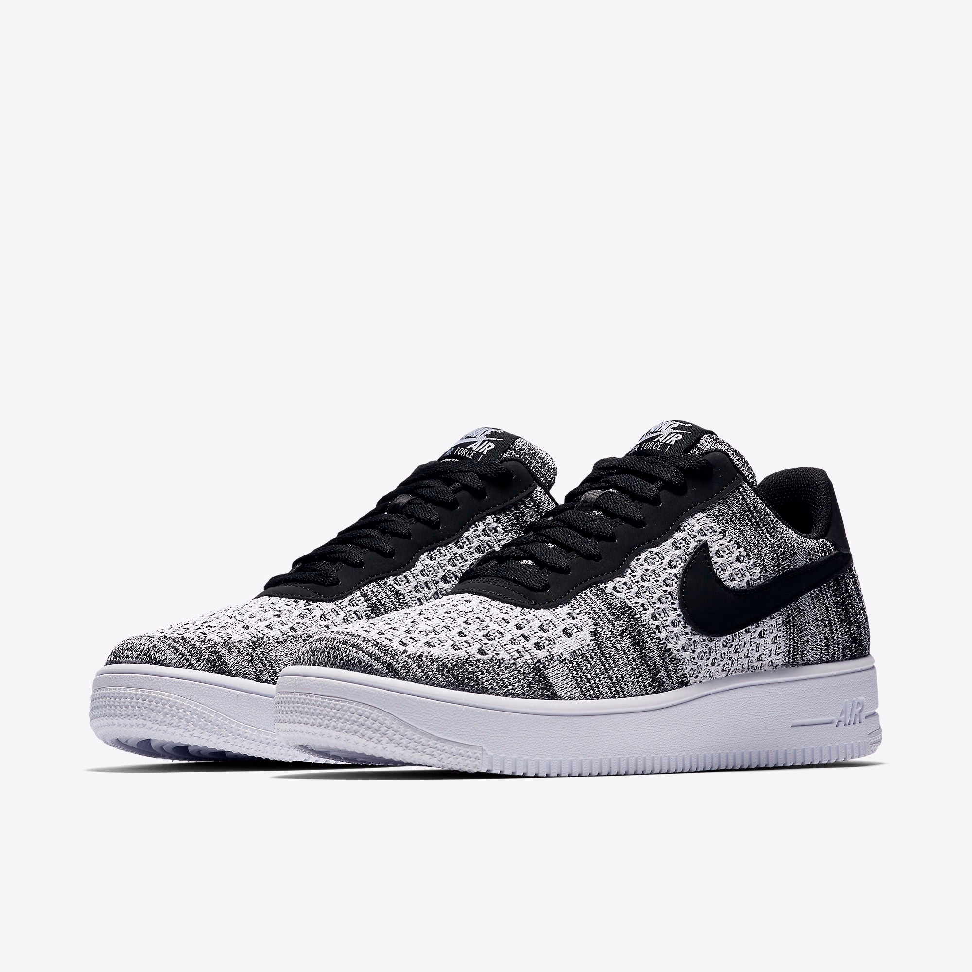 Кросівки чоловічі Nike Air Force 1 Flyknit 2.0 Grey AV3042-001 — фото 2