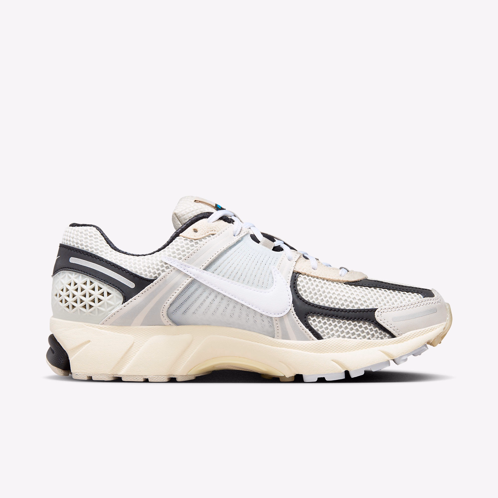 Кросівки чоловічі Nike Zoom Vomero 5 “Supersonic” FN7649-110 — фото 3