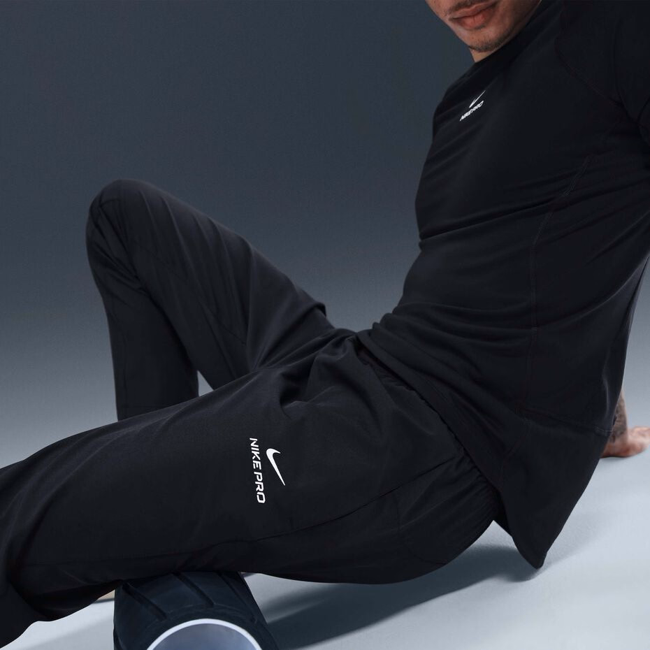 Штани чоловічі Nike Pro Training Men's Dri-FIT Trouser HV0424-010 — фото 3