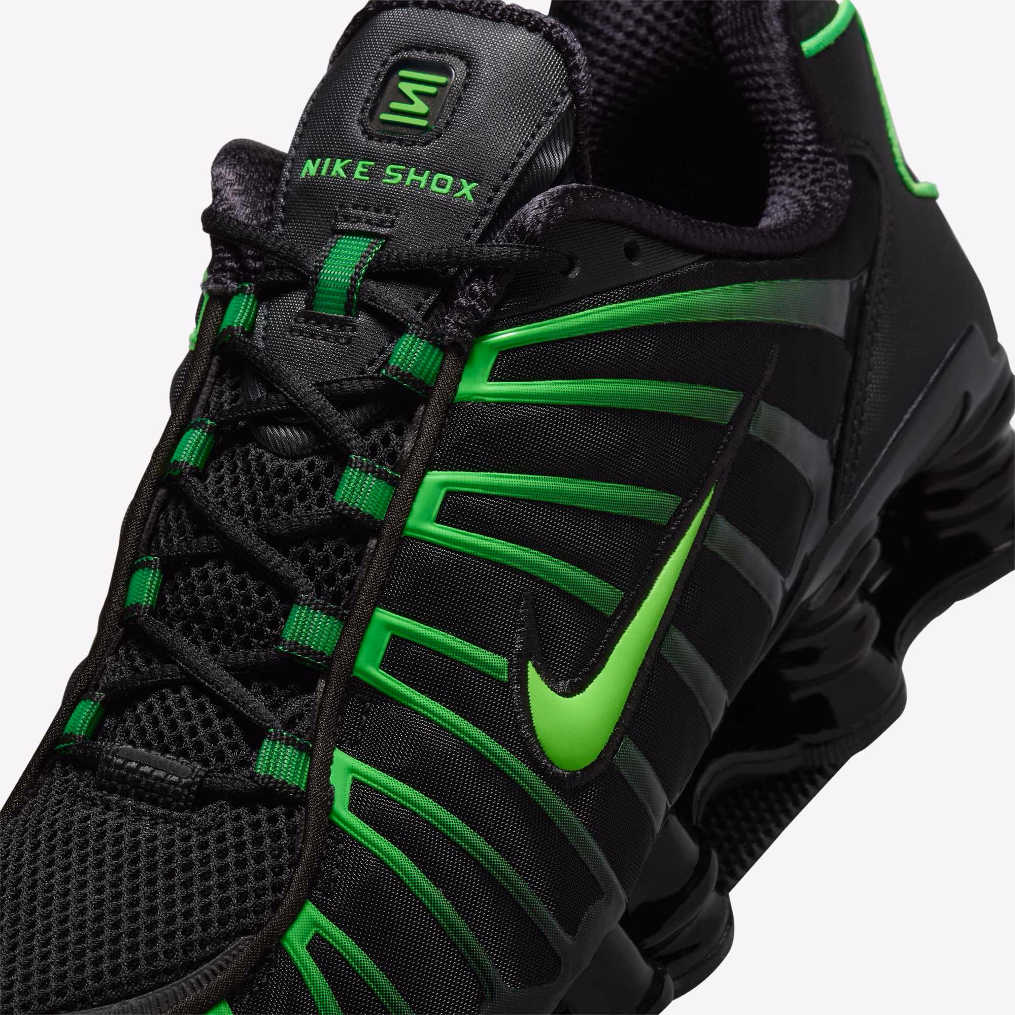Кросівки чоловічі Nike Shox Tl Black/Green AV3595-012 — фото 4