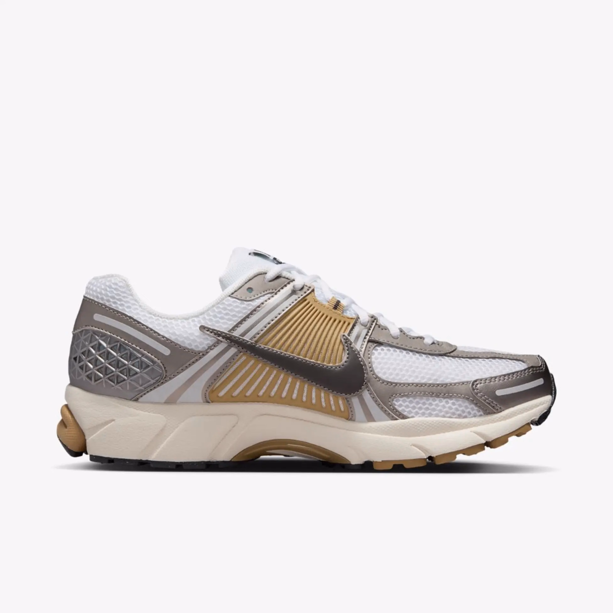 Кросівки чоловічі Nike Vomero 5 White/Grey FJ4151-006 — фото 3