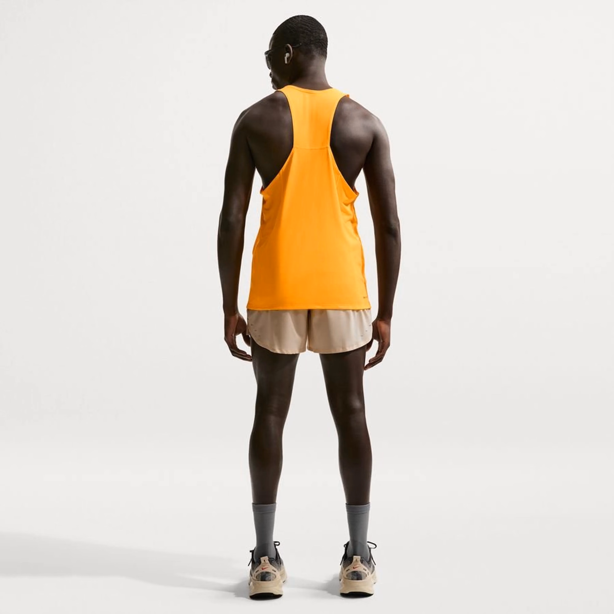 Майка бігова Men’s Nike Fast Dri-FIT Running Singlet FN4229-845 — фото 6