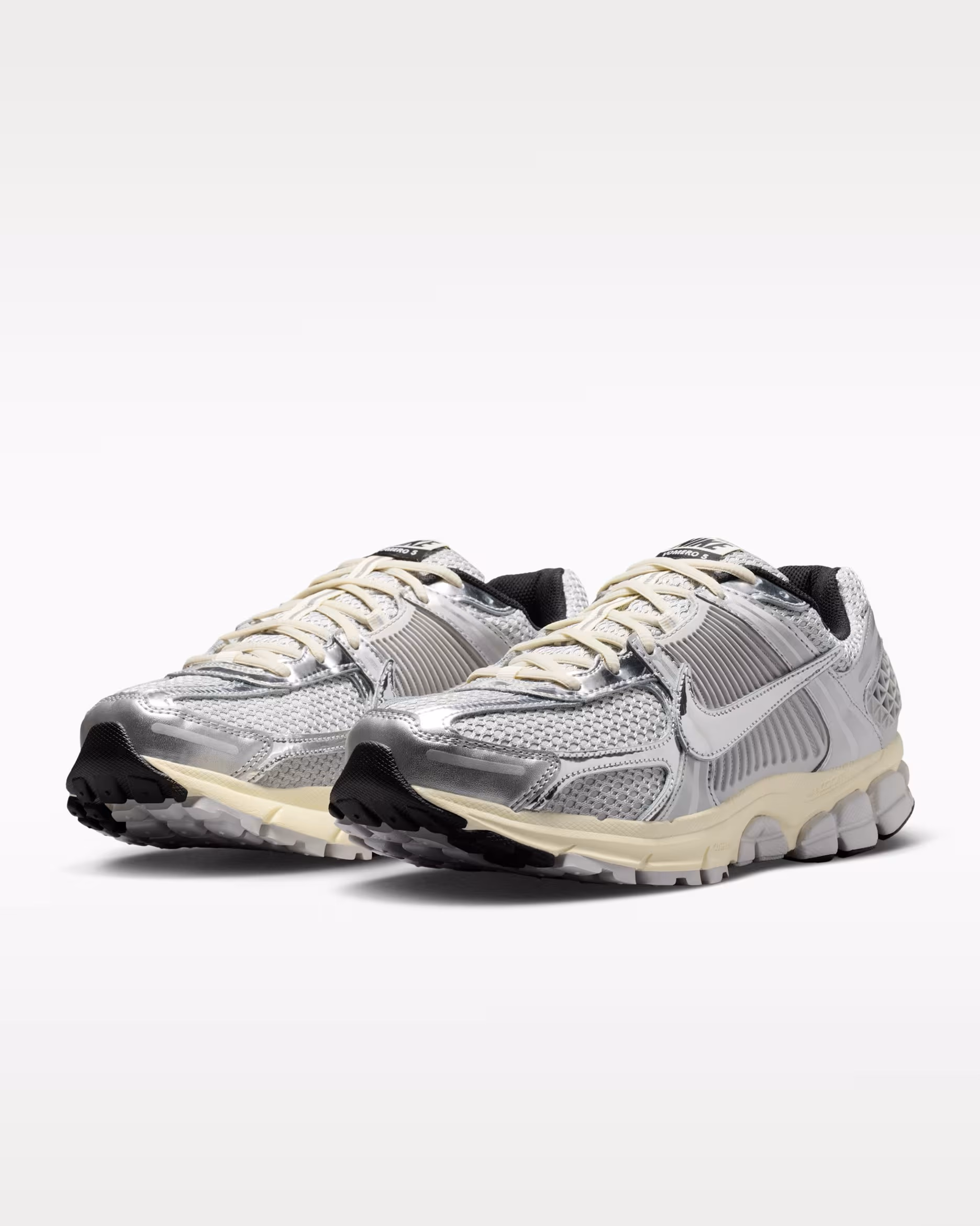 Кросівки чоловічі Nike Zoom Vomero 5 "Grey Fog/Metallic Silver/Coconut Milk" IM3486-002 — фото 2