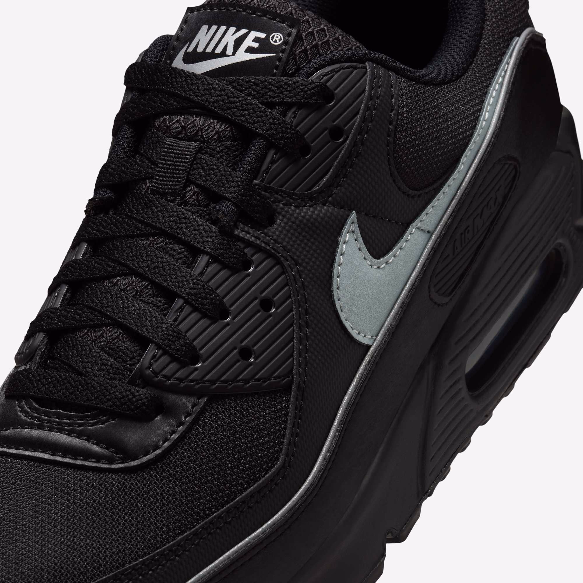 Кросівки чоловічі Nike Air Max 90 Premium Black HV4517-002 — фото 4