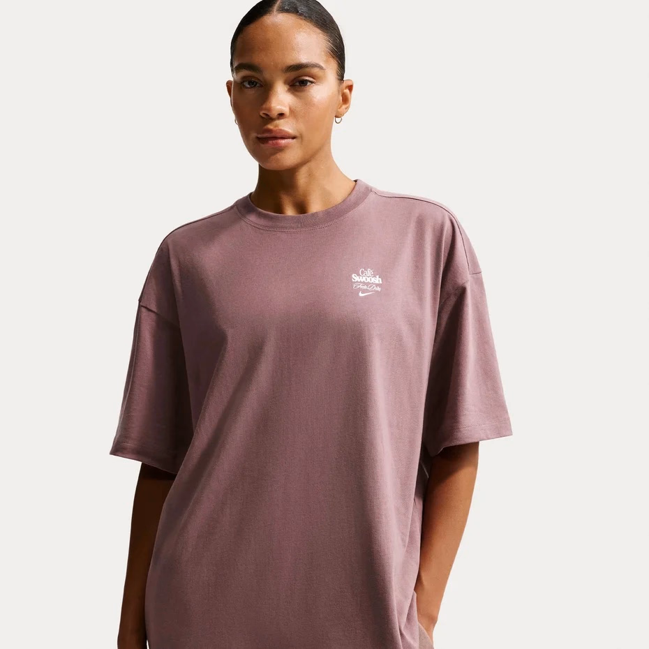 Футболка жіноча Nike Sportswear Oversized Short-Sleeve T-Shirt IQ1091-502 — фото 3