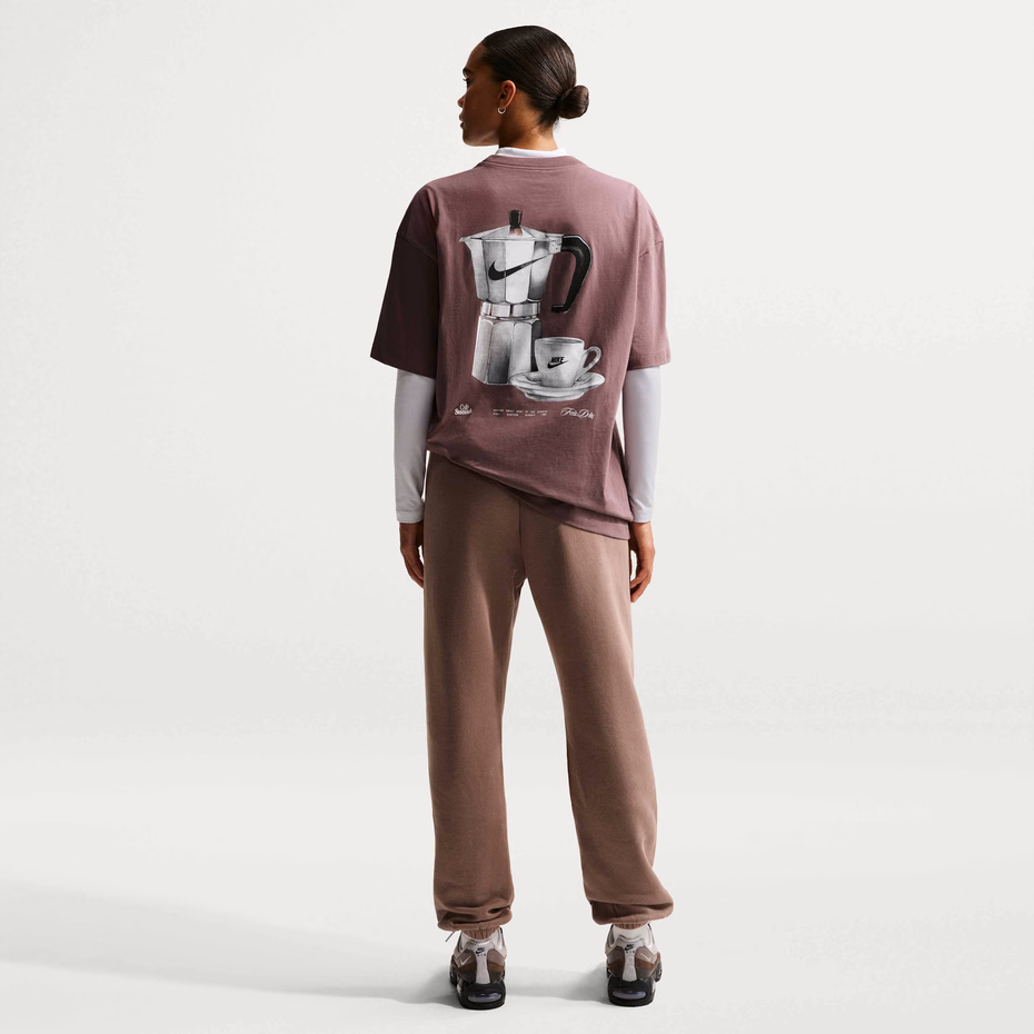 Футболка жіноча Nike Sportswear Oversized Short-Sleeve T-Shirt IQ1091-502 — фото 2
