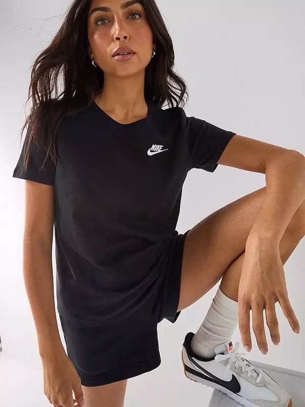 Футболка жіноча Nike Nsw Tee Club Black DX7902-010 — фото 3