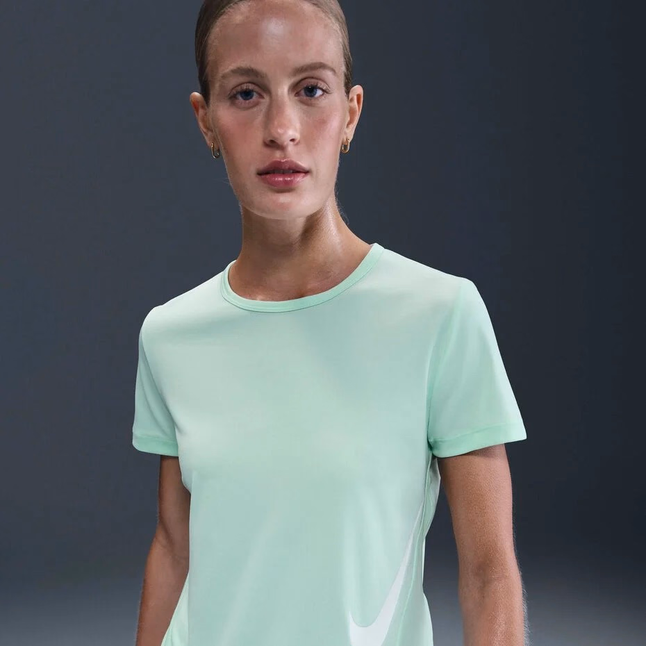 Футболка жіноча Nike Tempo Swoosh Women's Running T-Shirt HV2772-353 — фото 3