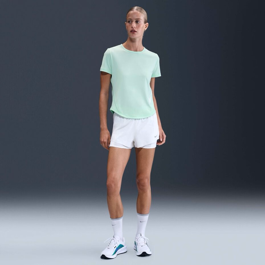 Футболка жіноча Nike Tempo Swoosh Women's Running T-Shirt HV2772-353 — фото 2
