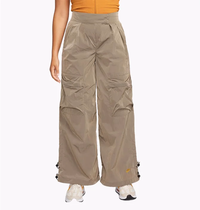 Штани жіночі Nike Sportswear Tech Pack Repel Pants FB8358-247
