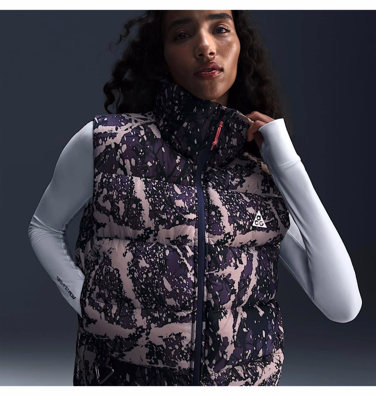 Жилетка жіноча Nike ACG Therma-Fit ADV Lunar Lake Puffer Vest Purple FV7331-573