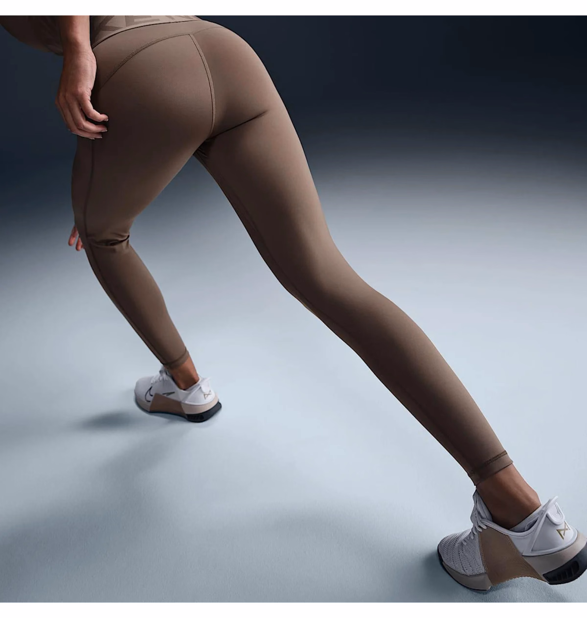 Легінси Nike Pro Sculpt Brown FV7382-233 — фото 5