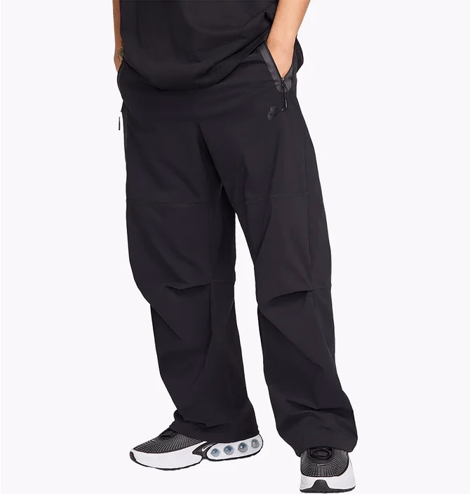 Штани чоловічі Nike Tech Black HM7158-010 — основне фото