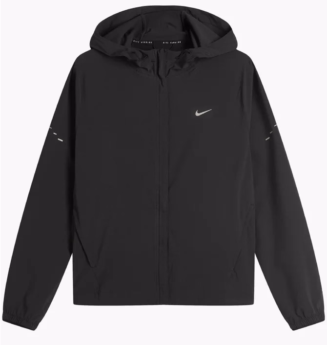 Вітровка жіноча Nike Swift Black HQ0650-010