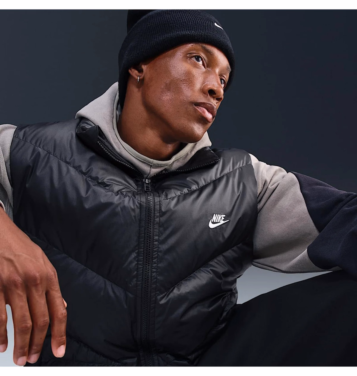 Жилетка чоловіча Nike Windrunner Down Gilet Black HV1480-010 — фото 4