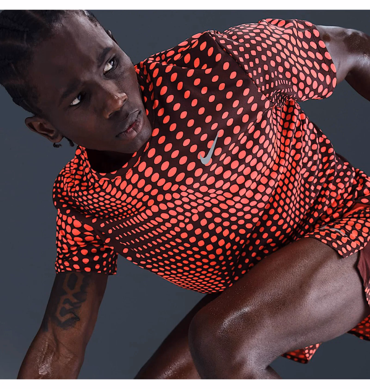 Футболка чоловіча Nike Running Dri-Fit Red HV2209-652 — фото 4