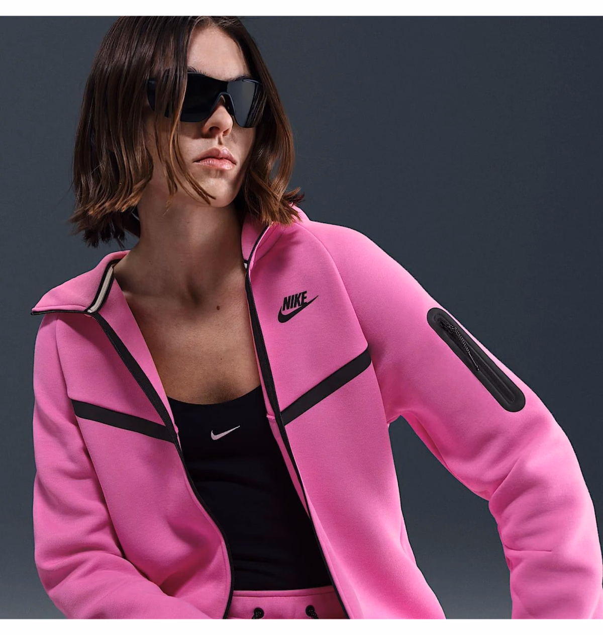 Толстовка жіноча Nike Sportswear Tech Fleece HV6747-675 — фото 5