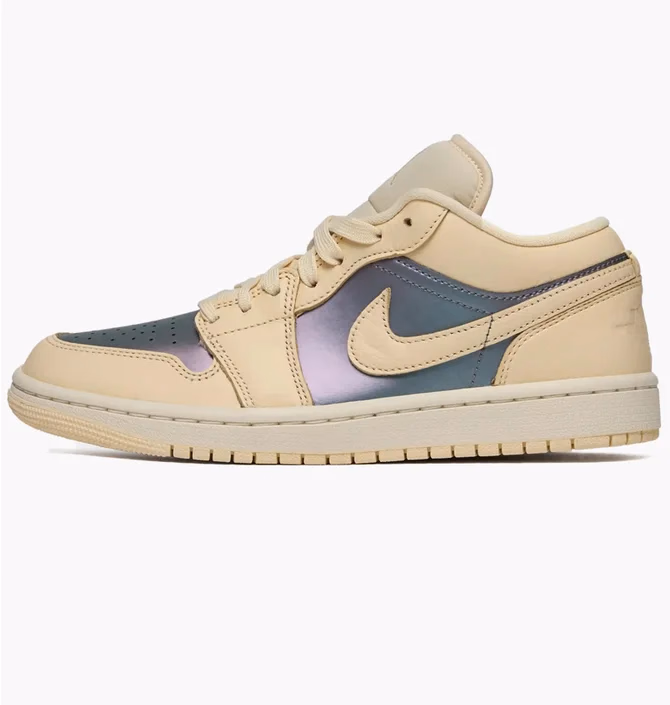 Кросівки жіночі Air Jordan 1 Low Se Muslin Royal Tint Beige IH4110-104