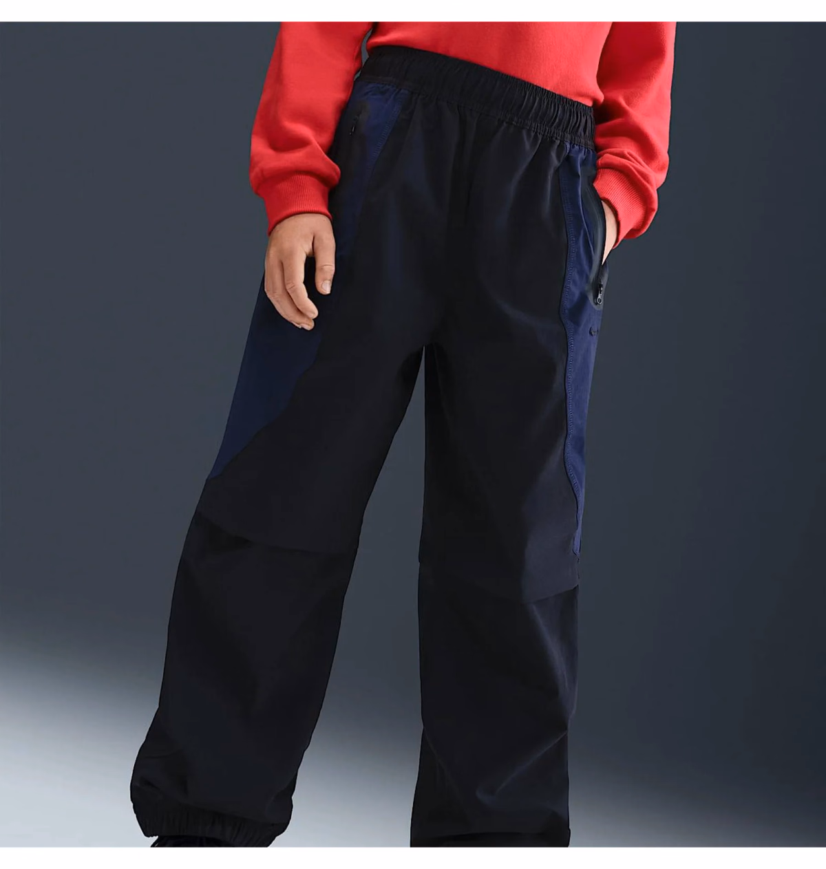 Штани дитячі Nike Tech Older Kids' (Boys') Woven Trousers II3626-010 — фото 3