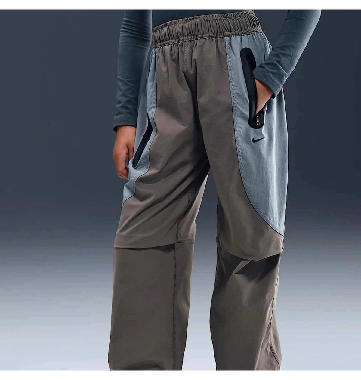 Штани дитячі Nike Tech Older Kids' (Boys') Woven Trousers II3626-289 — фото 4